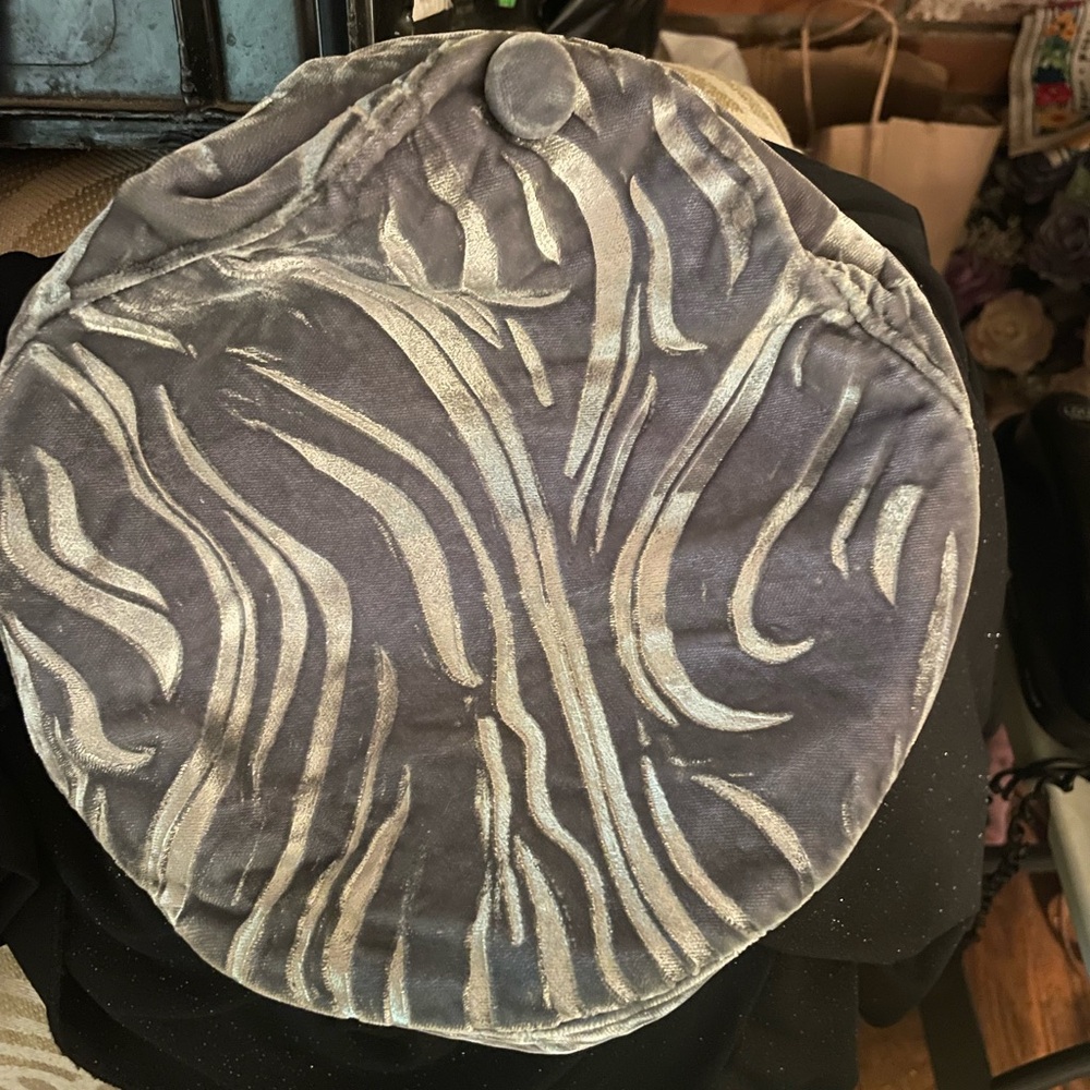 Vintage Herzenberg hand painted hat .